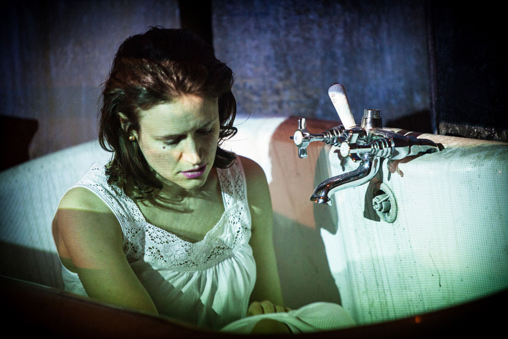 The Nine O’Clock Slot